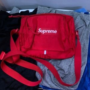 Surpreme SS19 shoulder bag